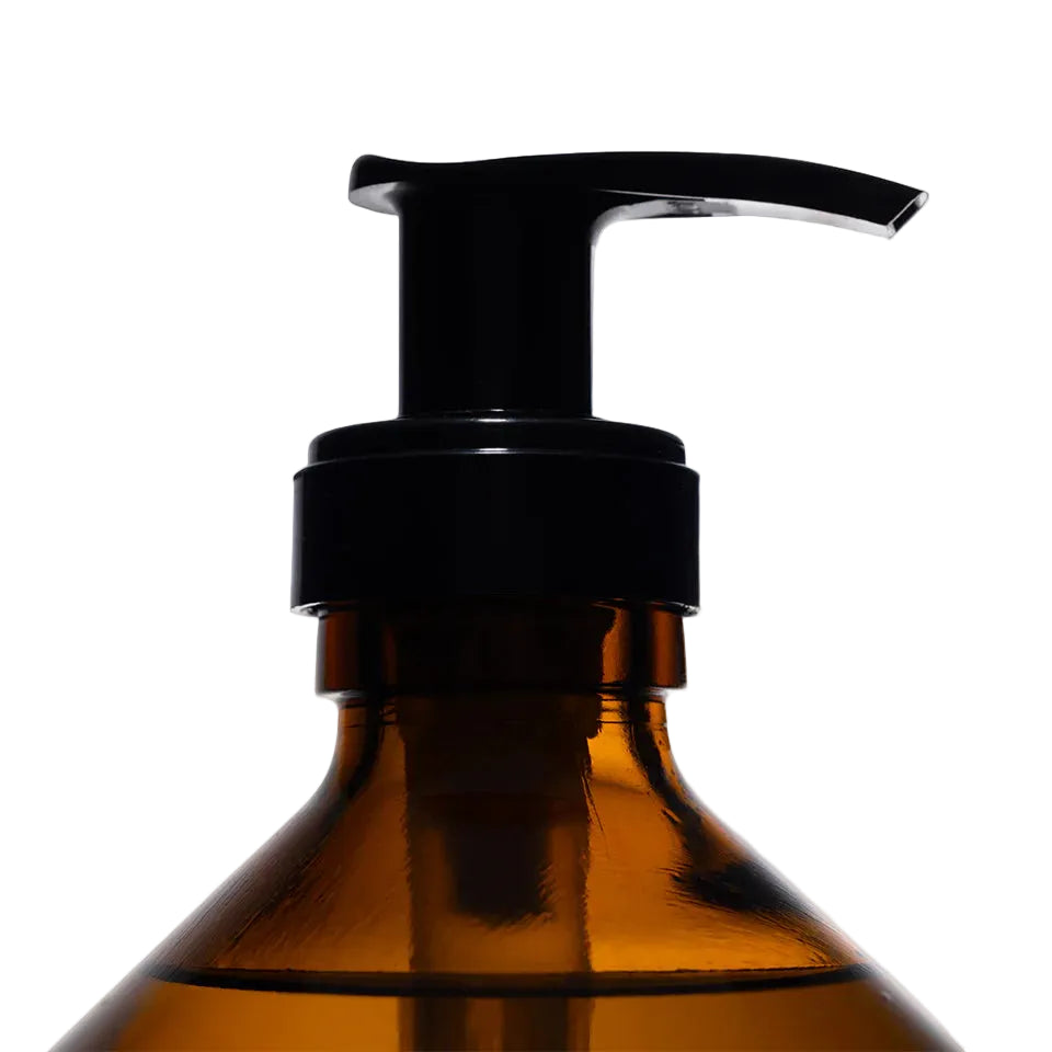 ESSENTIAL PARFUMS Orange x Santal Hand & Body Soap Pump Detail