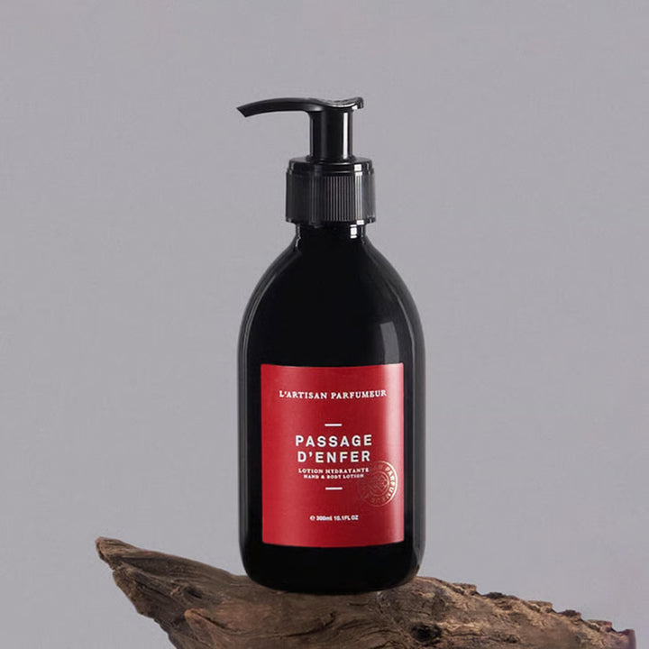 Passage d'Enfer Hand & Body Lotion