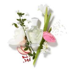 Love In White For Summer - Millesime